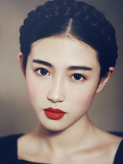 眉毛风向逆转女星颜 复古粗眉成新潮